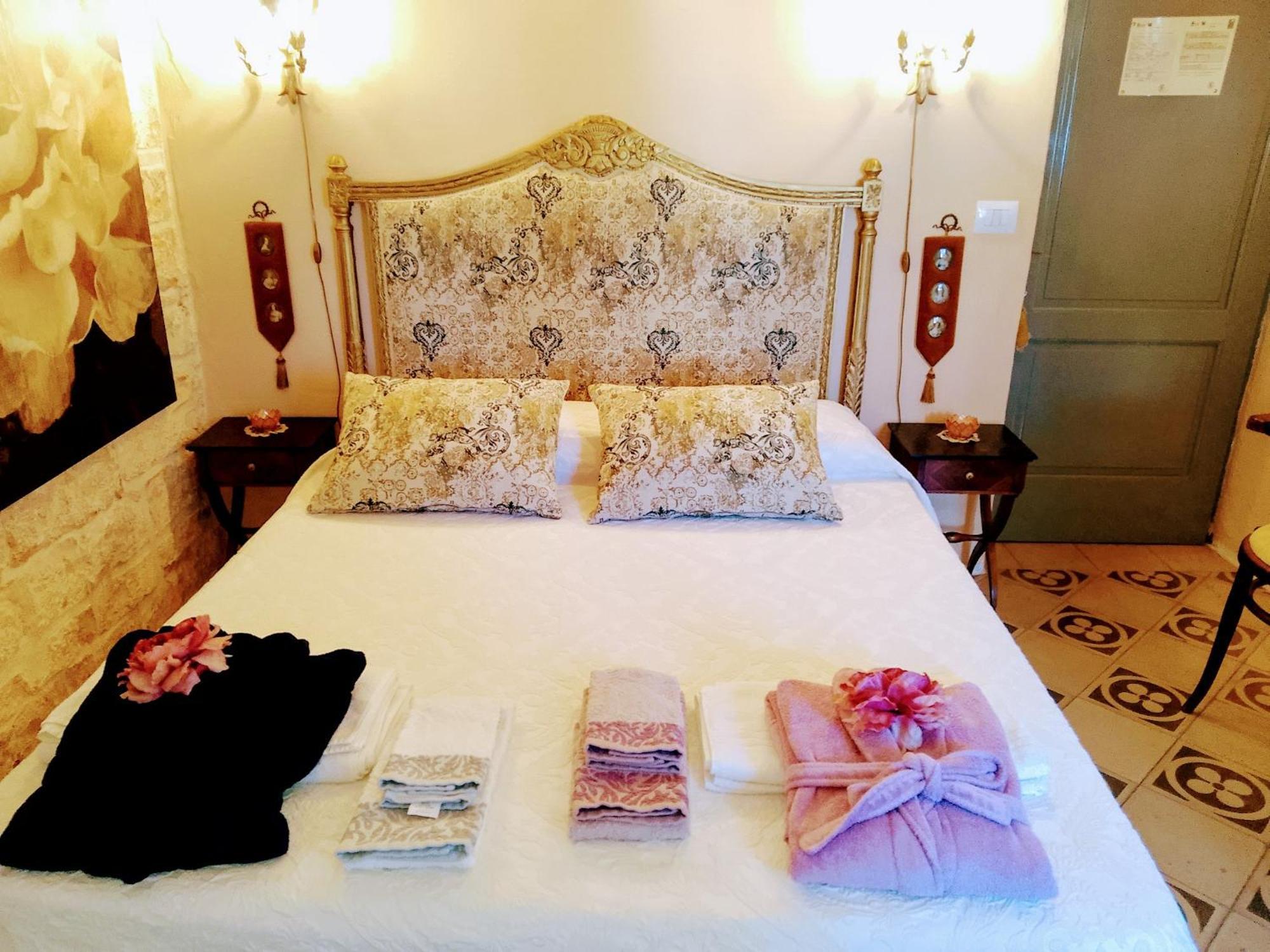 B&B Luxury Villa Olimpia Home Restaurant Selva Di Fasano Exterior photo